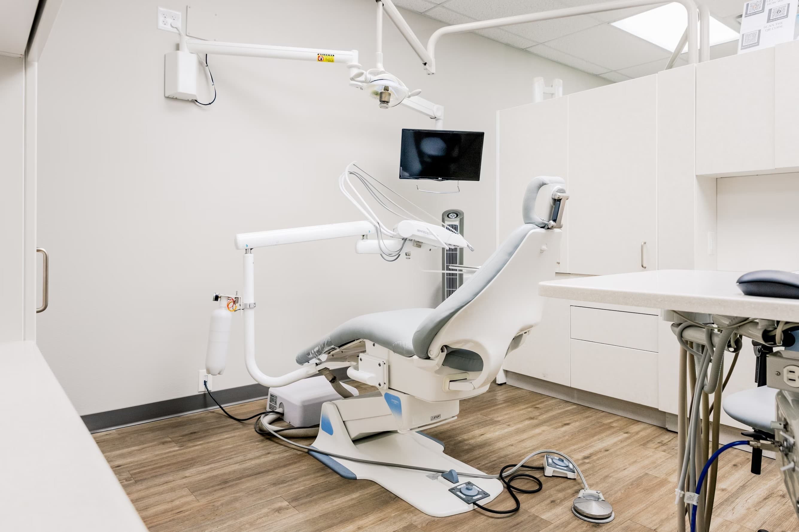 Professional dental office service