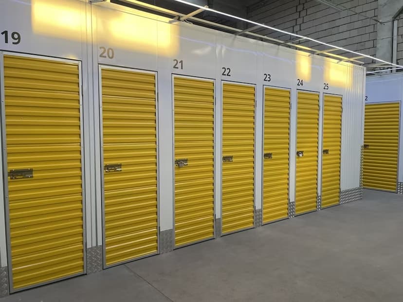 Professional self storage service